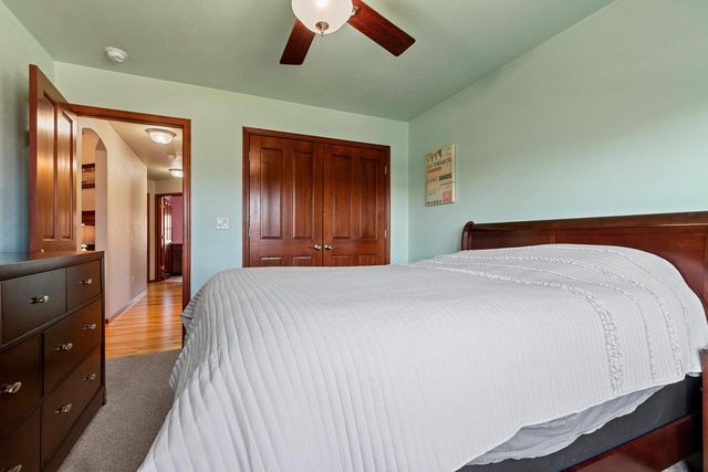 1979 KETTLE CREEK DRIVE, De Pere, WI 54115