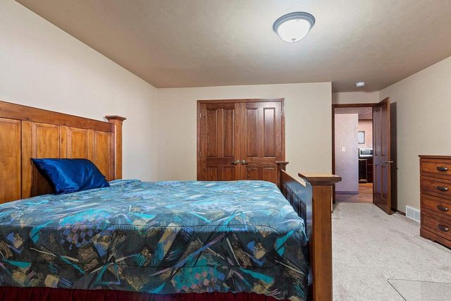 1979 KETTLE CREEK DRIVE, De Pere, WI 54115