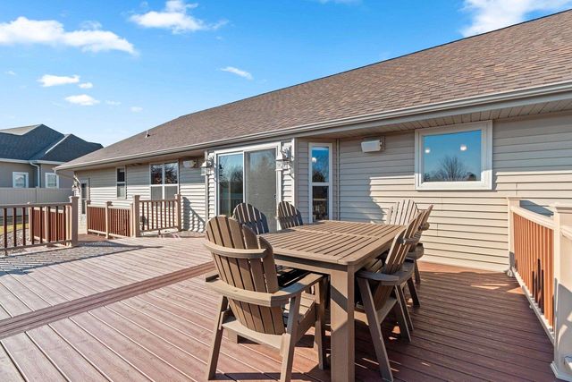 1979 KETTLE CREEK DRIVE, De Pere, WI 54115