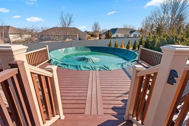 1979 KETTLE CREEK DRIVE, De Pere, WI 54115