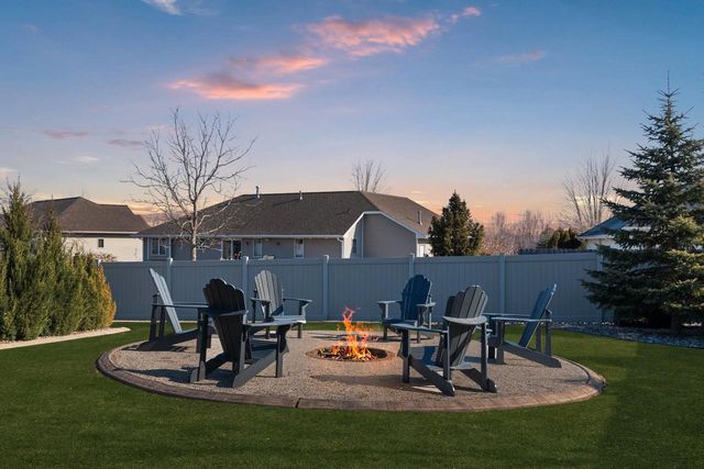 1979 KETTLE CREEK DRIVE, De Pere, WI 54115