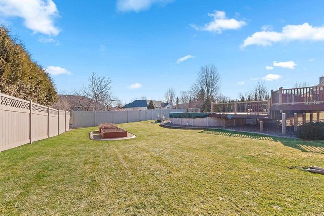 1979 KETTLE CREEK DRIVE, De Pere, WI 54115