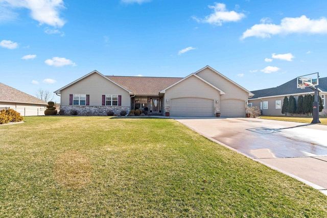 1979 KETTLE CREEK DRIVE, De Pere, WI 54115
