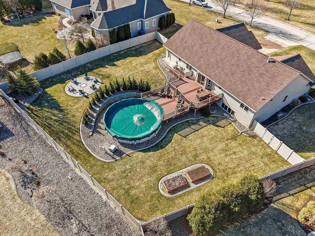 1979 KETTLE CREEK DRIVE, De Pere, WI 54115