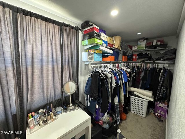 5042 W Avenue L12, Lancaster, CA 93536