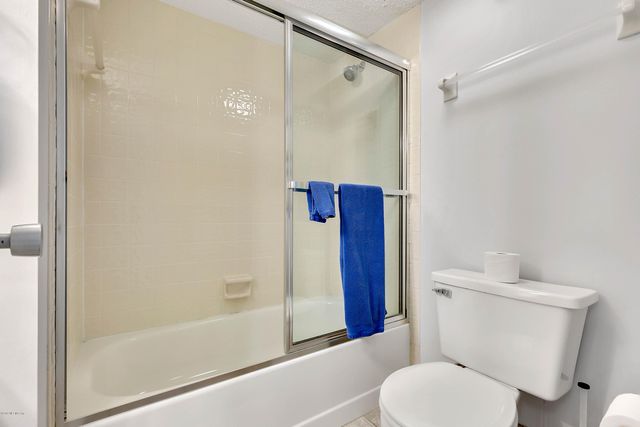 411 1ST Street S 204, Jacksonville Beach, FL 32250