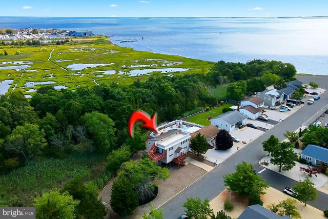 369 TUSCARORA AVE, Barnegat, NJ 08005