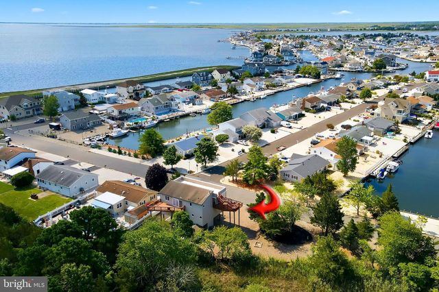 369 TUSCARORA AVE, Barnegat, NJ 08005
