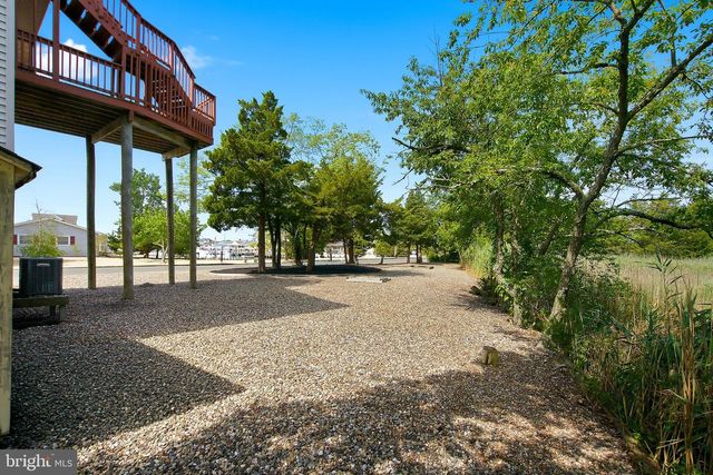 369 TUSCARORA AVE, Barnegat, NJ 08005