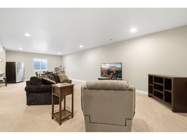 6151 Washakie Ct, Timnath, CO 80547