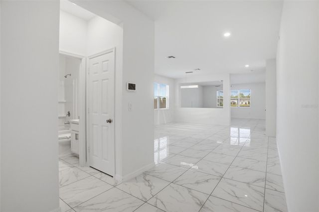 1134 AUGUSTUS DRIVE, Davenport, FL 33896