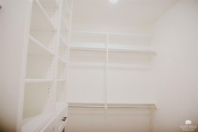 2523 Sawmill Road, Junction City, KS 66441