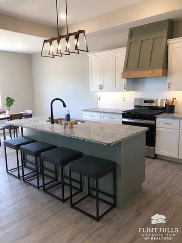 2523 Sawmill Road, Junction City, KS 66441