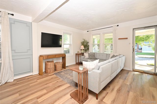 3125 Tyler Avenue, Berkley, MI 48072