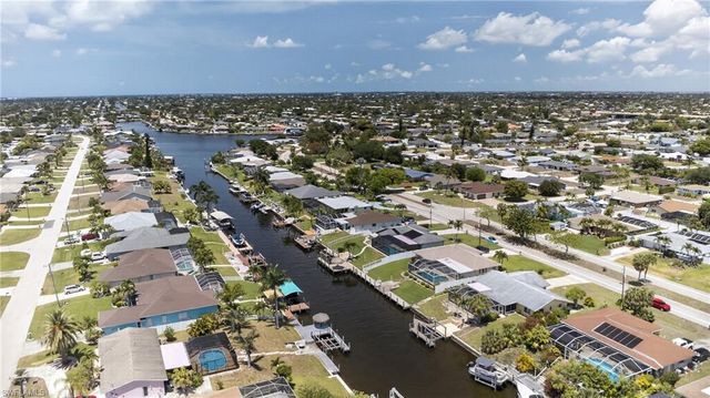 1314 Shelby PKWY, Cape Coral, FL 33904