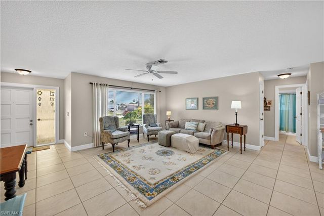 1314 Shelby PKWY, Cape Coral, FL 33904