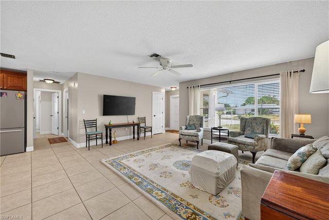 1314 Shelby PKWY, Cape Coral, FL 33904