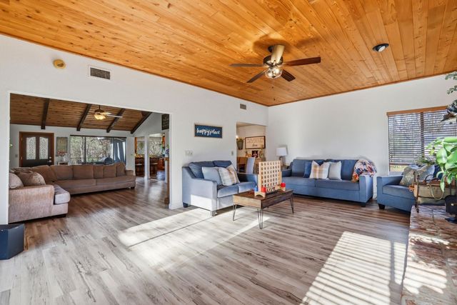 1600 Hidden Cir, Shingle Springs, CA 95682