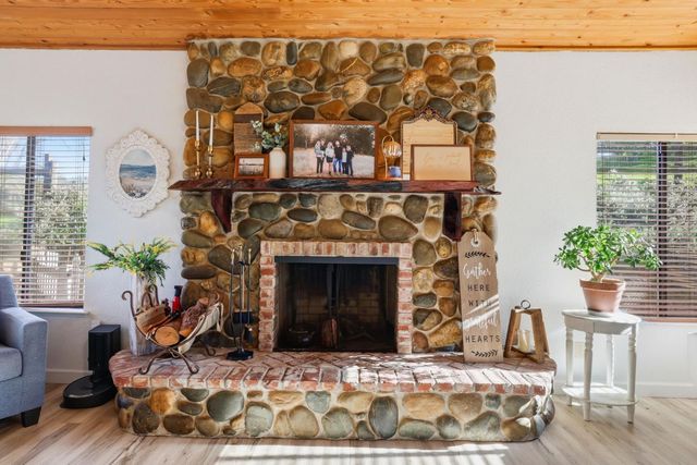 1600 Hidden Cir, Shingle Springs, CA 95682