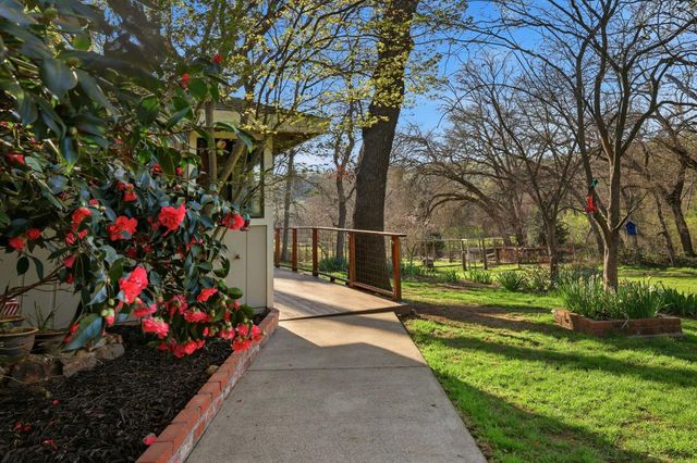 1600 Hidden Cir, Shingle Springs, CA 95682