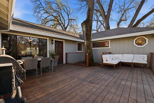 1600 Hidden Cir, Shingle Springs, CA 95682