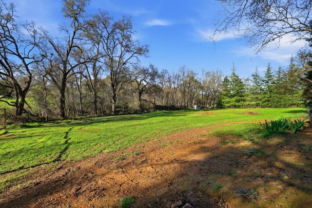 1600 Hidden Cir, Shingle Springs, CA 95682