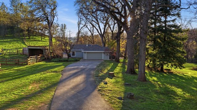 1600 Hidden Cir, Shingle Springs, CA 95682