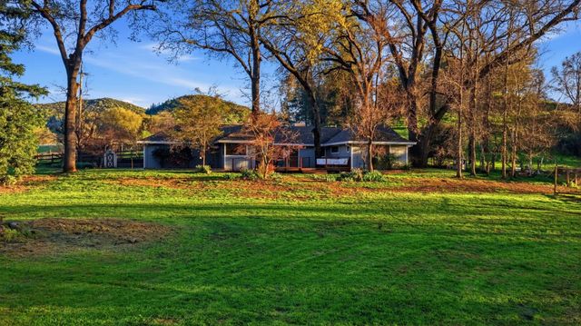 1600 Hidden Cir, Shingle Springs, CA 95682