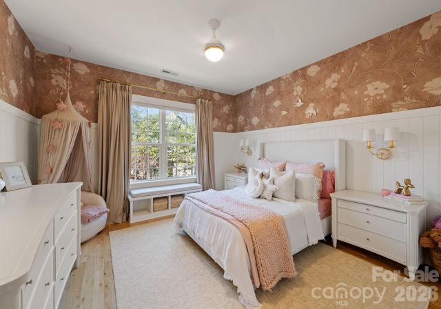 3107 James Plantation Drive, Denver, NC 28037