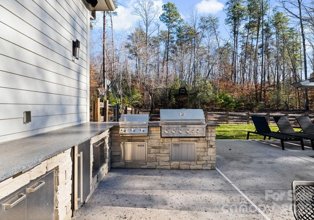 3107 James Plantation Drive, Denver, NC 28037