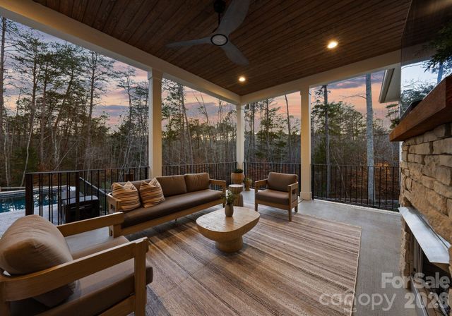 3107 James Plantation Drive, Denver, NC 28037