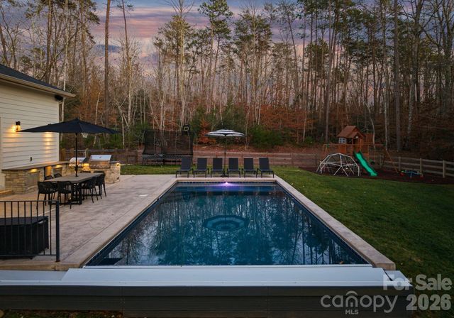 3107 James Plantation Drive, Denver, NC 28037