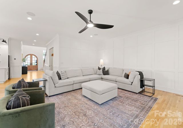 3107 James Plantation Drive, Denver, NC 28037