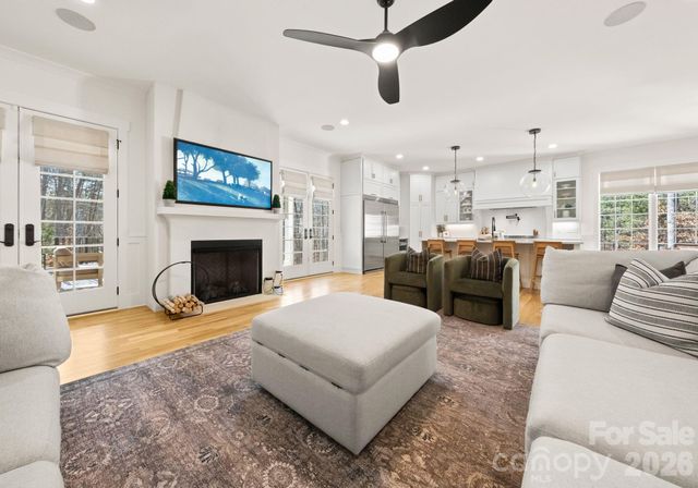 3107 James Plantation Drive, Denver, NC 28037