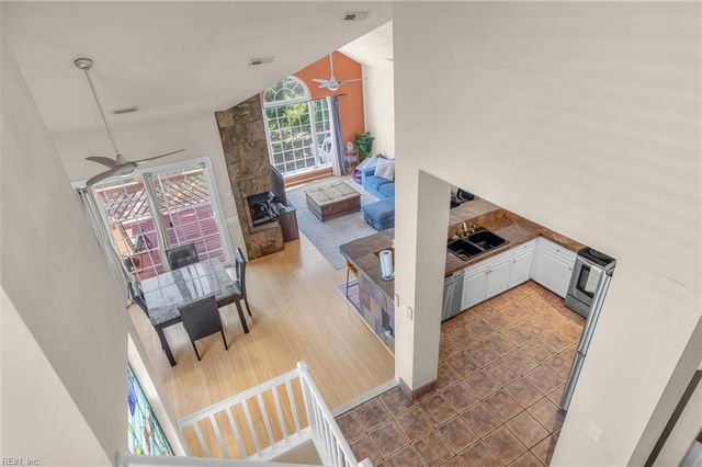 3224 Lynnhaven DR, Virginia Beach, VA 23451