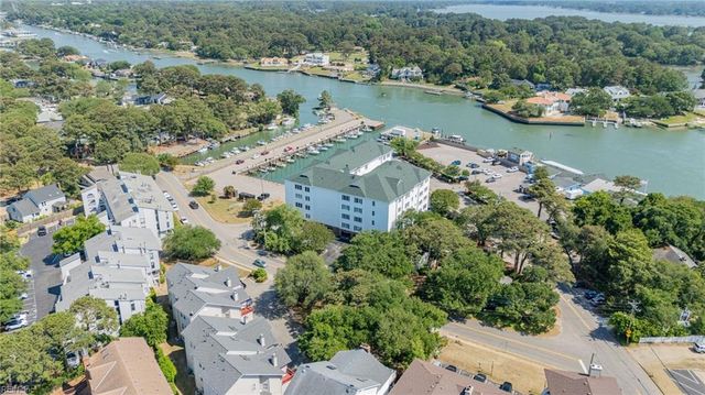 3224 Lynnhaven DR, Virginia Beach, VA 23451