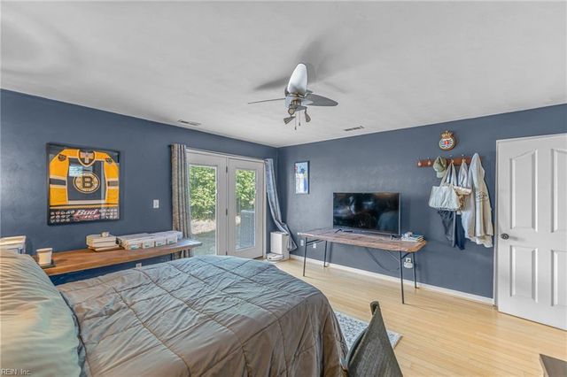 3224 Lynnhaven DR, Virginia Beach, VA 23451