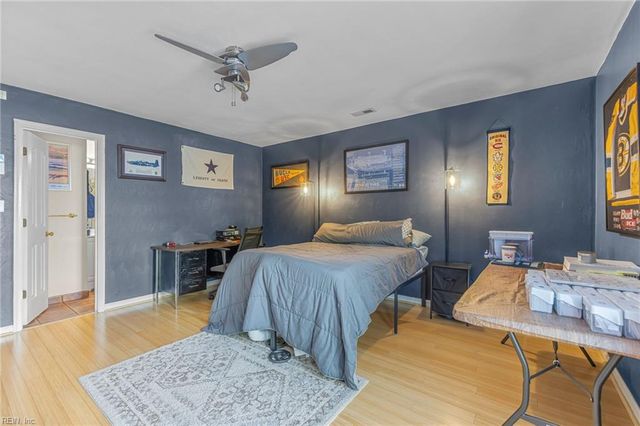 3224 Lynnhaven DR, Virginia Beach, VA 23451