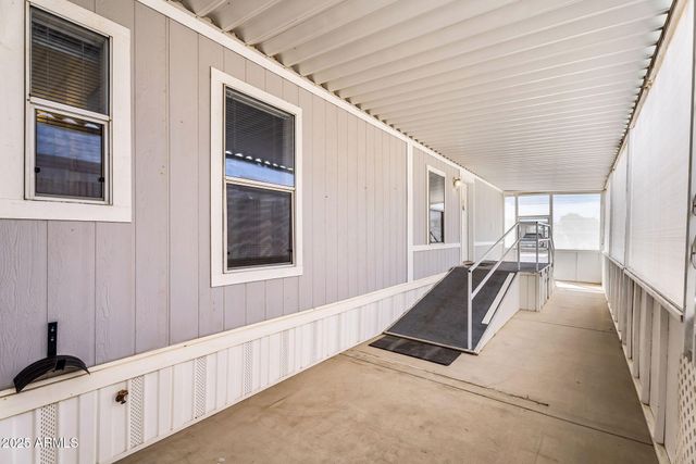 747 E GERMANN Road 109, San Tan Valley, AZ 85140