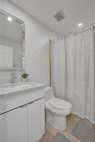 18034 SW 20th St, Miramar, FL 33029