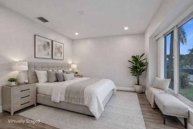 18034 SW 20th St, Miramar, FL 33029