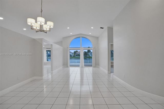 18034 SW 20th St, Miramar, FL 33029