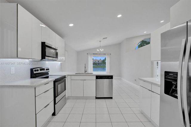 18034 SW 20th St, Miramar, FL 33029