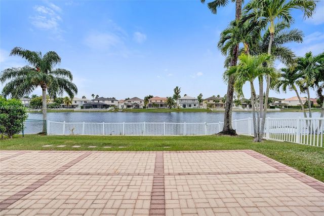 18034 SW 20th St, Miramar, FL 33029