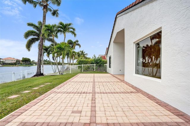 18034 SW 20th St, Miramar, FL 33029