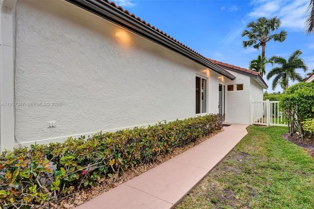 18034 SW 20th St, Miramar, FL 33029