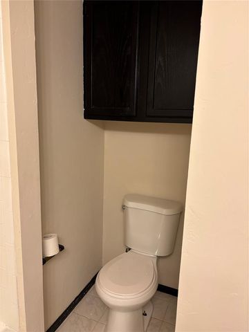 11407 Springhollow Road 407, Oklahoma City, OK 73120