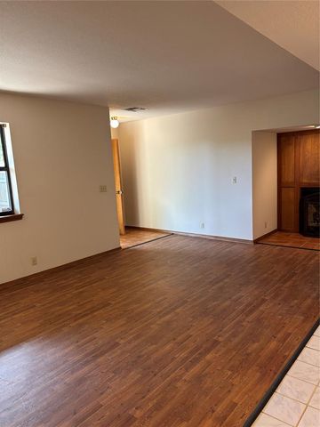 11407 Springhollow Road 407, Oklahoma City, OK 73120