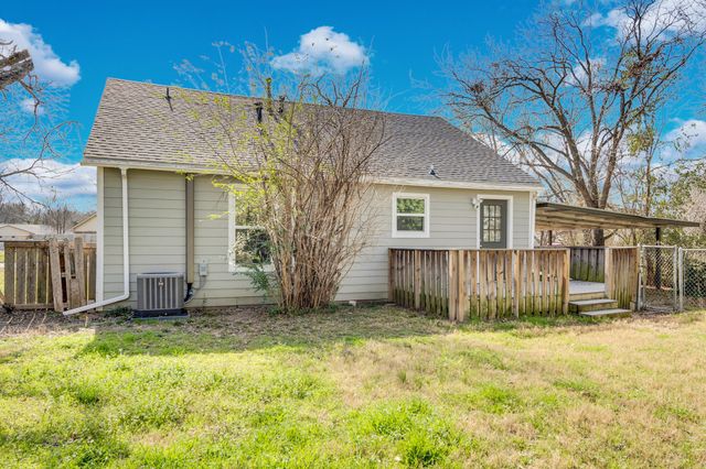 103 Olive Street, Waxahachie, TX 75165