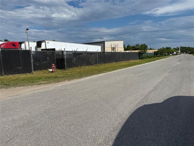 3330 STEEL RAIL DR DRIVE 1, Bunnell, FL 32110
